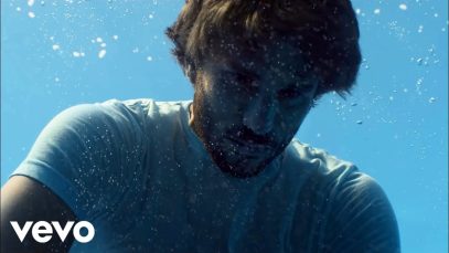 Naughty Boy ft. Beyoncé, Arrow Benjamin – Runnin’ (Lose It All) [Official Video]